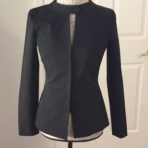 Jenna Maag black blazer jacket business casual